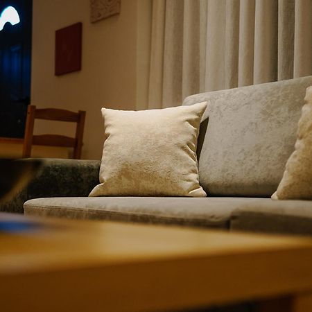 Asimenja'S Studios Gjirokaster Luaran gambar